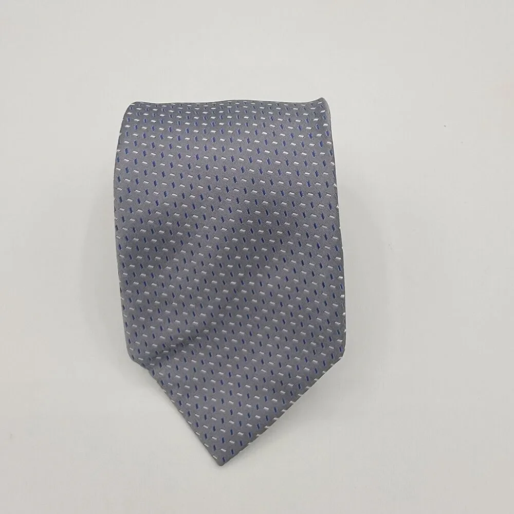 Mens Necktie Geoffrey Beene Tie Silver, Size 58in x 3.5 100% Silk suit Vintage